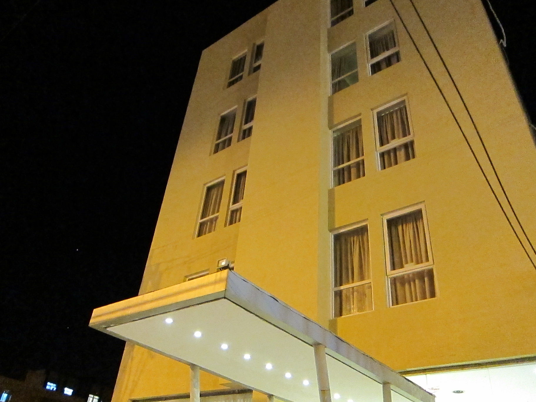 B Hotel Salvador Exteriör bild